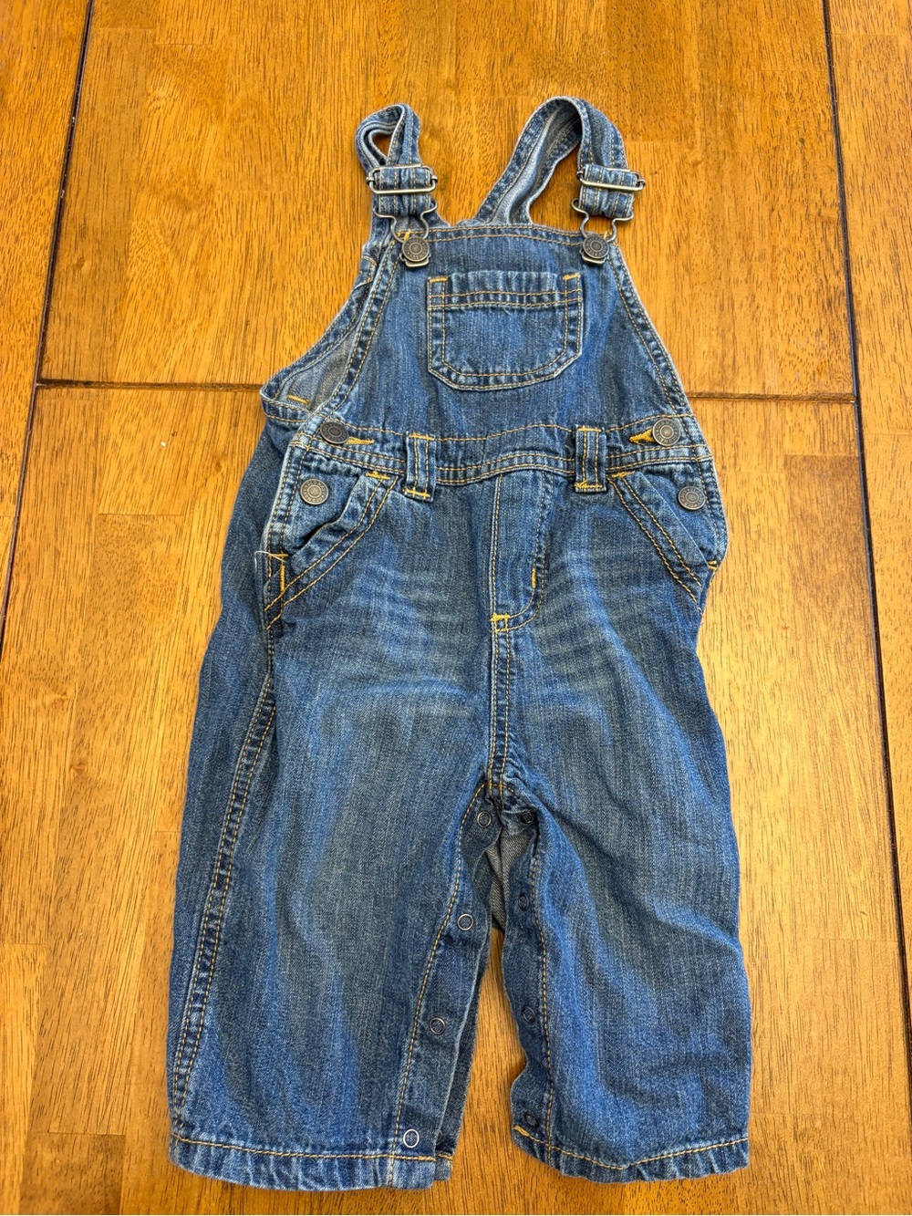 Old Navy Vintage Y2K Denim Overalls size 6-12 months